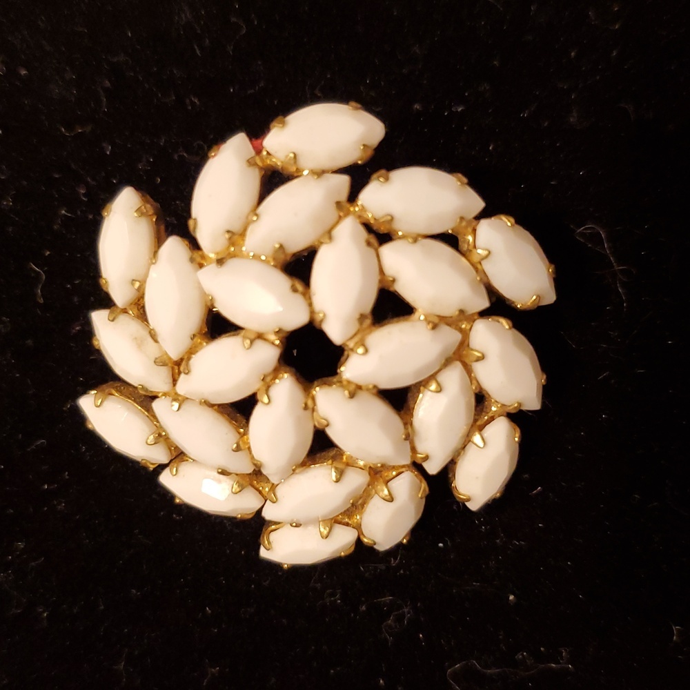 1960's White Milk Glass Marquise Wreath Brooch 1.75 inch diameter